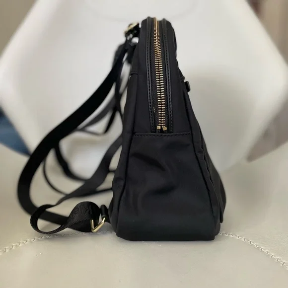 Calvin Klein backpack - Picture 3 of 9